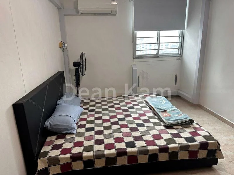 3 Room (3I) HDB for Rent in  645 Hougang Avenue 8 - Image 5