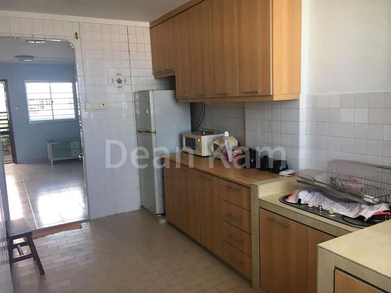 3 Room (3I) HDB for Rent in  645 Hougang Avenue 8 - Image 8