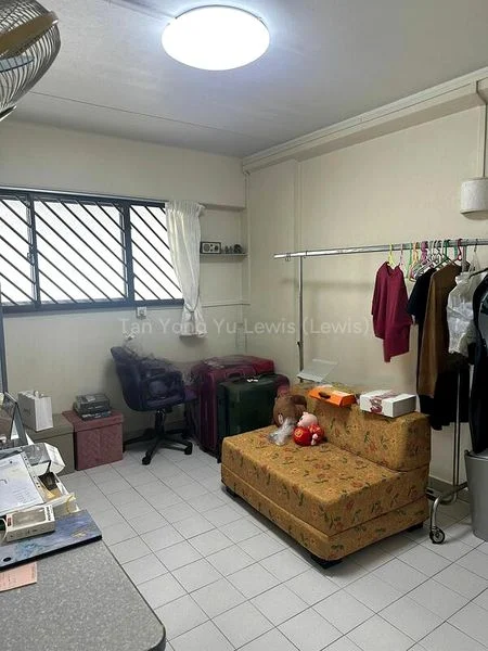 3 Room (3A) HDB for Sale in  128 Yishun Street 11 - Image 1