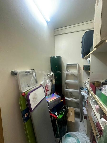 3 Room (3A) HDB for Sale in  128 Yishun Street 11 - Image 2