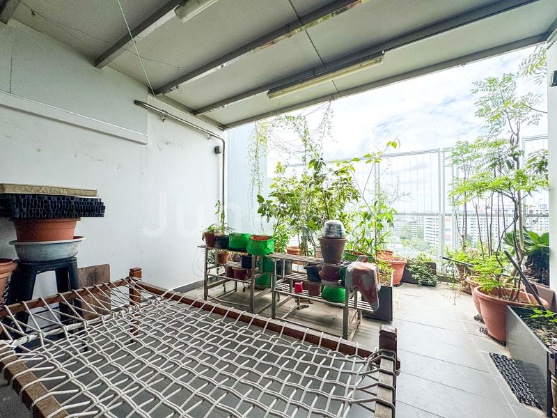 4 Bed Executive Condo for Sale in  1 Canberra - Image 13