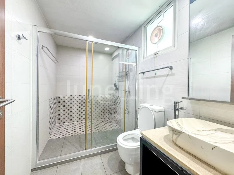 4 Bed Executive Condo for Sale in  1 Canberra - Image 11