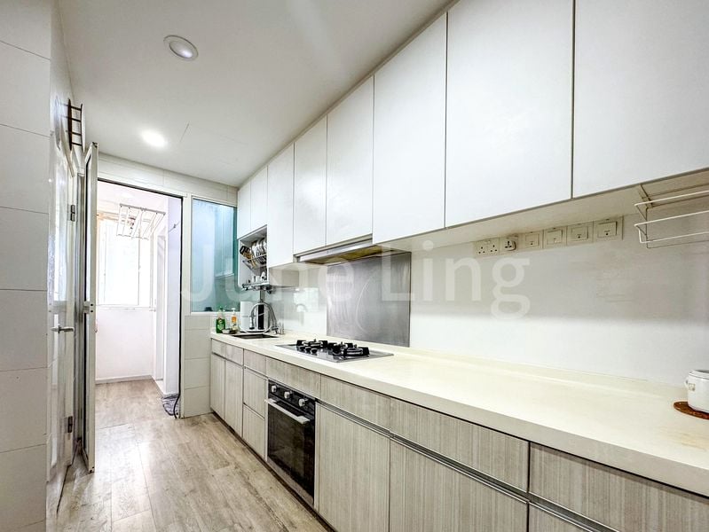 4 Bed Executive Condo for Sale in  1 Canberra - Image 7