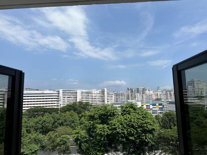 5 Room (5I) HDB for Rent in  766 Bedok Reservoir View - Image 2