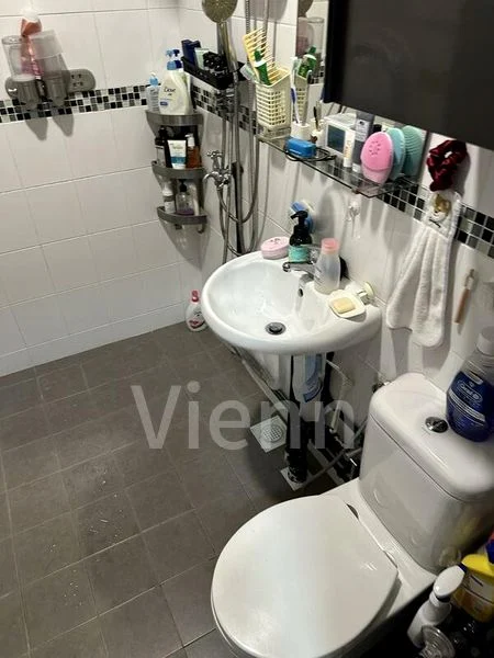4 Room (4I) HDB for Rent in  818 Tampines Street 81 - Image 2
