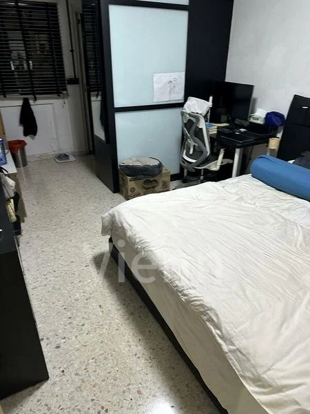 4 Room (4I) HDB for Rent in  818 Tampines Street 81 - Image 4