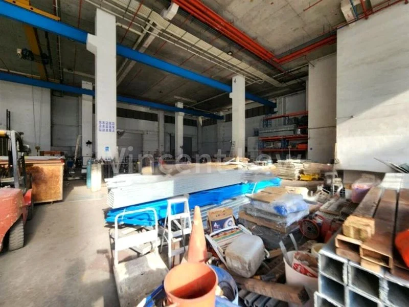 Warehouse for Rent: flexible size and duration, 13m high ceiling - Image 2