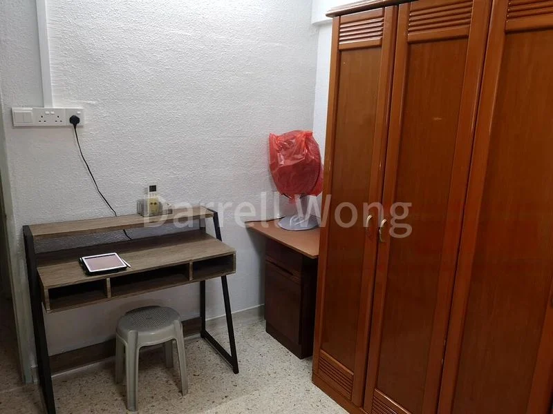 Common Room (HDB) for Rent in  339 Clementi Avenue 5 - Image 4