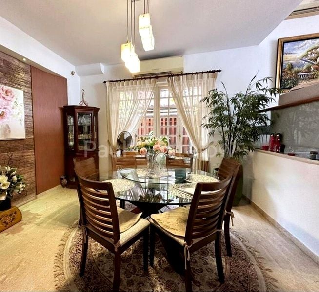 6 Bed Semi-Detached House (Landed) for Sale in  Thomson Hills Estate - Image 1