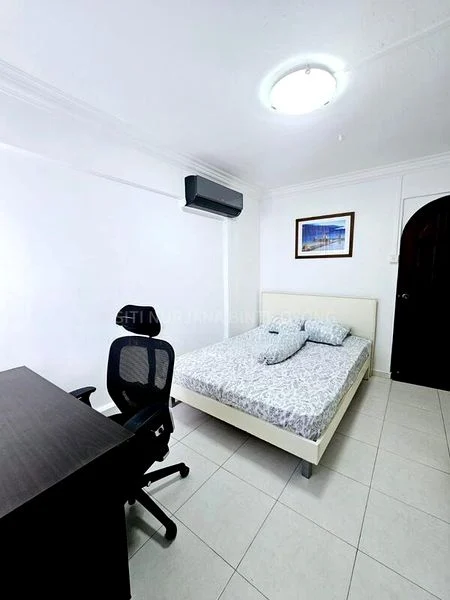 3 Room (3NG) HDB for Rent in  703 West Coast Road - Image 5