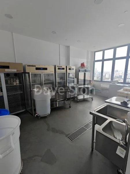 CT Foodchain: 8,000 Sq Ft Industrial Shop/Unit on Old Muckley Road, Lichfield - Image 4