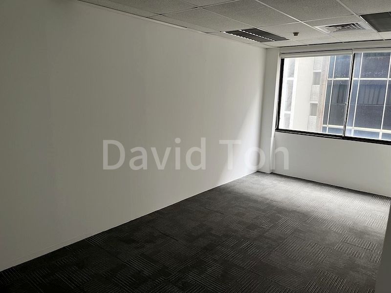 Office for Rent: Efficient Layout Fitted Office, Raffles Place - Image 4