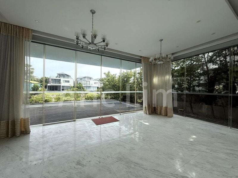 5 Bed Bungalow (Landed) for Rent in  Cove Drive - Image 2