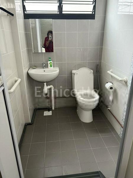 Room (HDB) for Rent in  193 Bishan Street 13 - Image 5