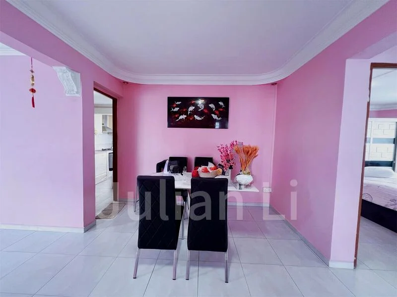 5 Room (5I) HDB for Sale in  227 Jurong East Street 21 - Image 11