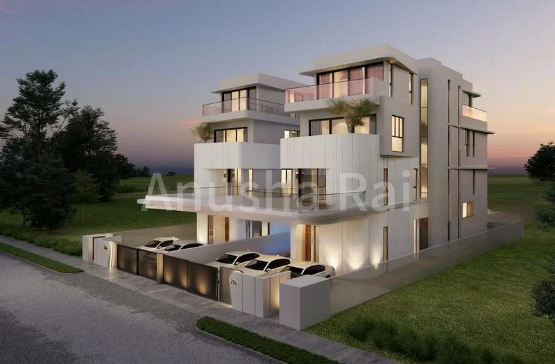5 Bed Bungalow (Landed) for Sale in  77 @ East Coast - Image 1