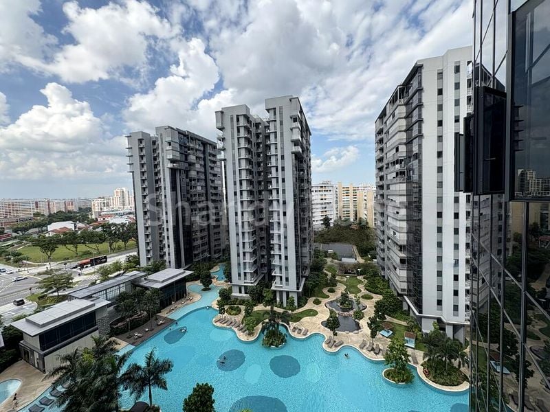 5 Bed Condo for Rent in  The Florence Residences - Image 1