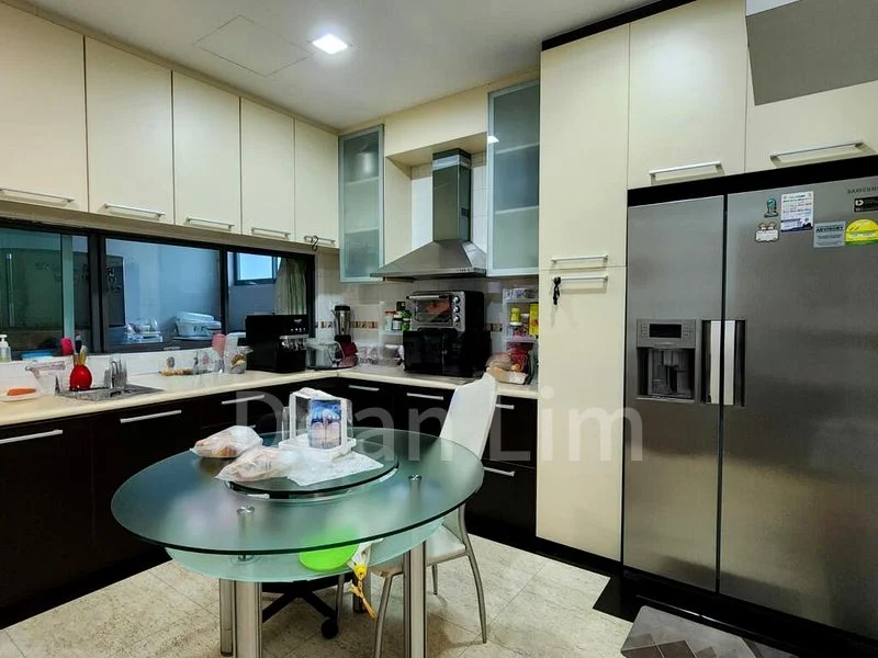 5 Bed Semi-Detached House (Landed) for Sale in  Lengkong Enam - Image 3