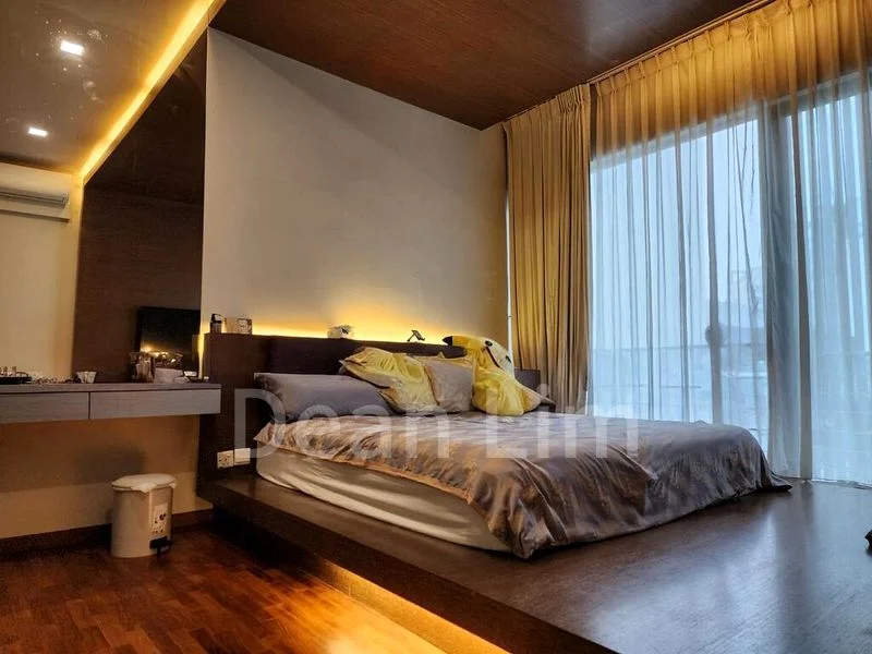 5 Bed Semi-Detached House (Landed) for Sale in  Lengkong Enam - Image 4