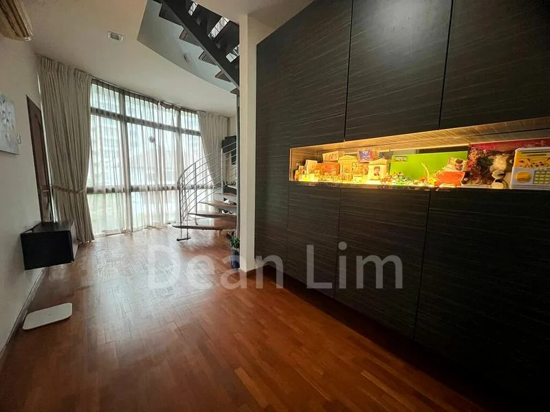 5 Bed Semi-Detached House (Landed) for Sale in  Lengkong Enam - Image 2