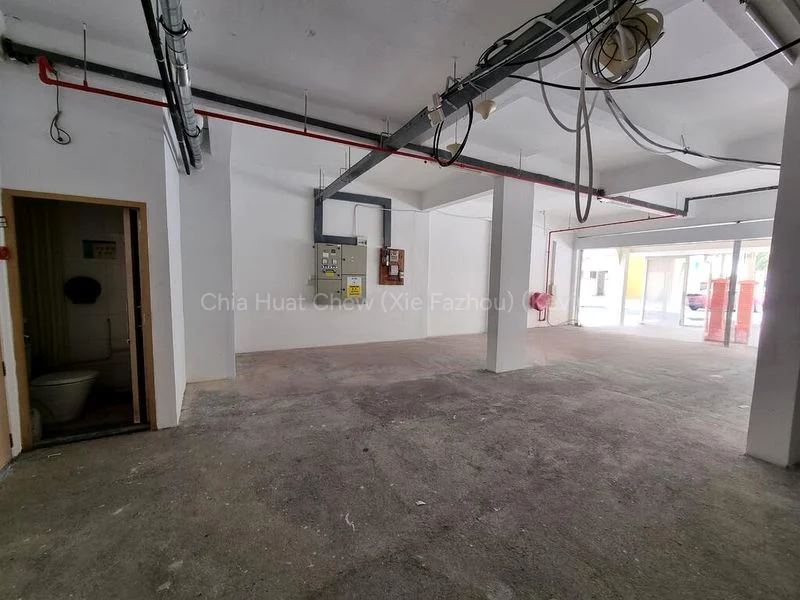 Shop / Shophouse for Rent: 201A Tampines Street 21 - Image 1