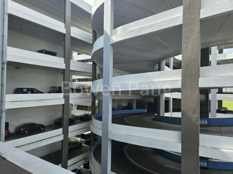 Light Industrial (B1) for Sale: North Link Building - Image 2