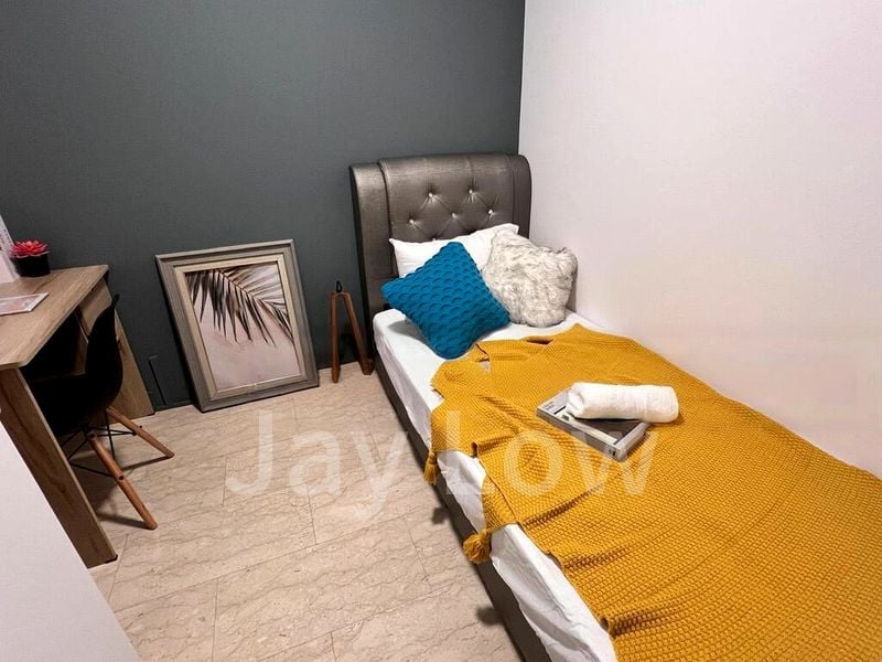 Room (Condo) for Rent in Compass Heights - Image 1