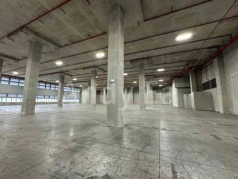 Factory / Workshop (B2) for Rent: 5 Toh Guan Road East - Image 1