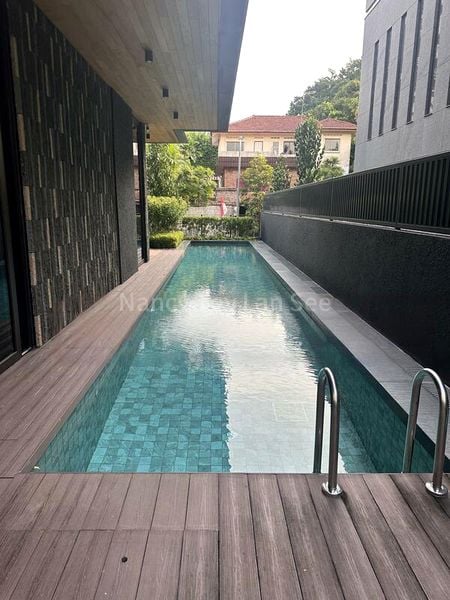 6 Bed Bungalow (Landed) for Rent in  Jalan Siantan - Image 11