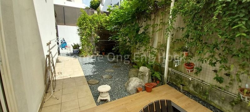 6 Bed Corner Terrace (Landed) for Sale in  Mimosa Terrace - Image 9