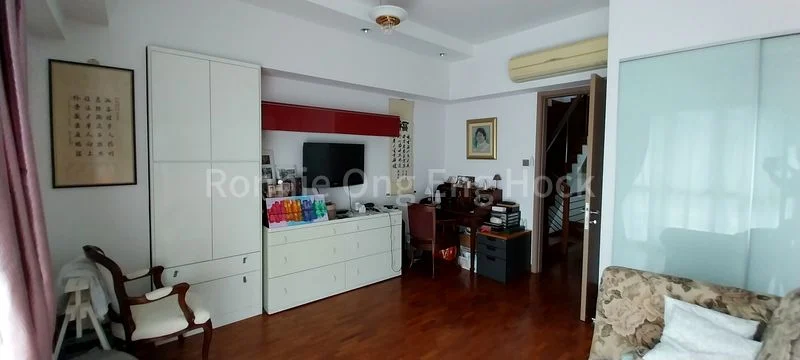 6 Bed Corner Terrace (Landed) for Sale in  Mimosa Terrace - Image 10