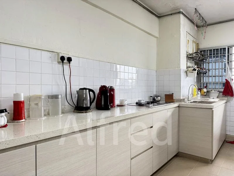 3 Room (3NG) HDB for Sale in  365 Clementi Avenue 2 - Image 3