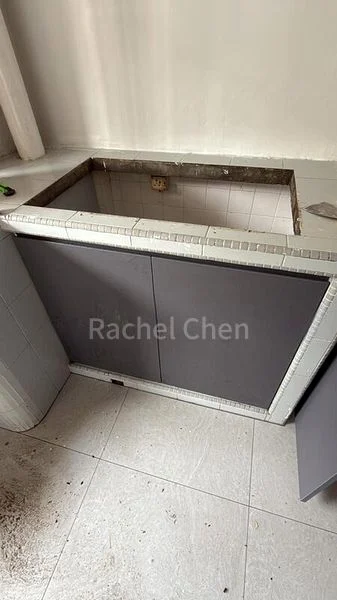 3 Room (3NG) HDB for Rent in  218 Serangoon Avenue 4 - Image 4