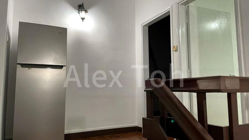 Room (Landed) for Rent in  Dairy Farm Residences - Image 12