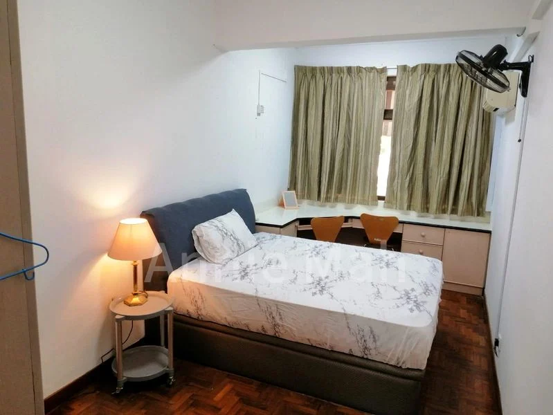 Common Room (Condo) for Rent in  Lorong 9 Geylang - Image 1