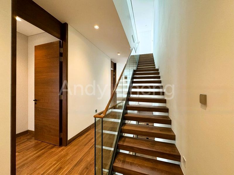 5 Bed Corner Terrace (Landed) for Sale in  Whitley Road - Image 4