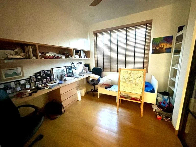 4 Bed Semi-Detached House (Landed) for Sale in  Yong Seng Estate - Image 4