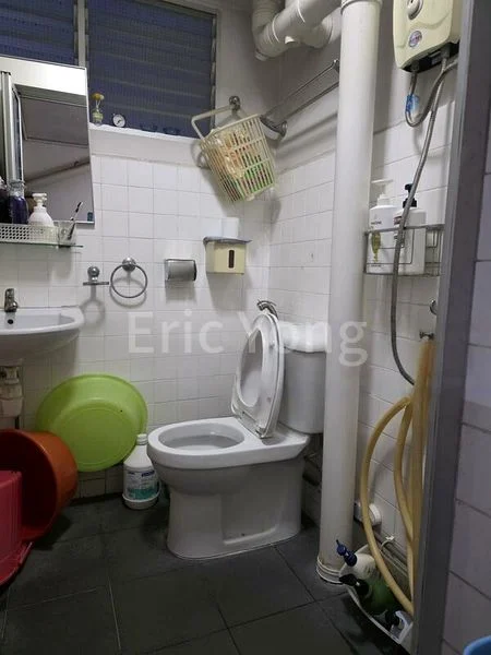 Shop / Shophouse for Sale: Clementi Shopping Centre - Image 1