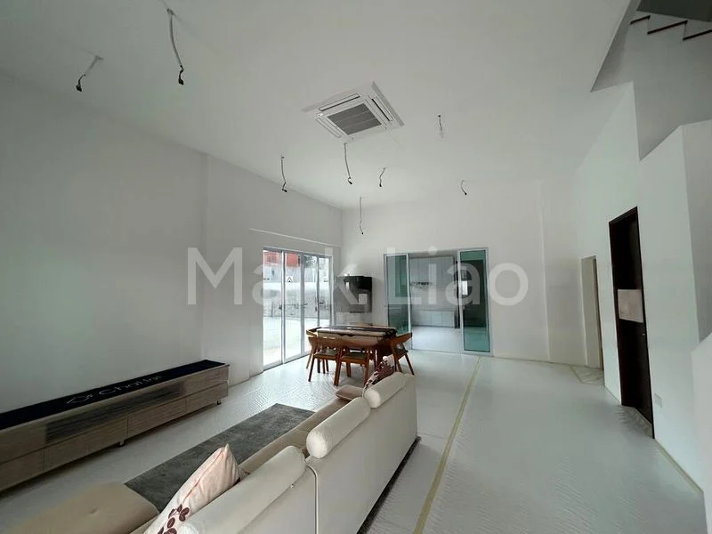 5 Bed Semi-Detached House (Landed) for Sale in  Changi Heights - Image 10