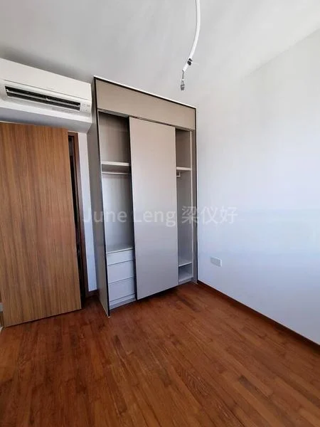 1 Bed Apartment (Condo) for Sale in  Stirling Residences - Image 3