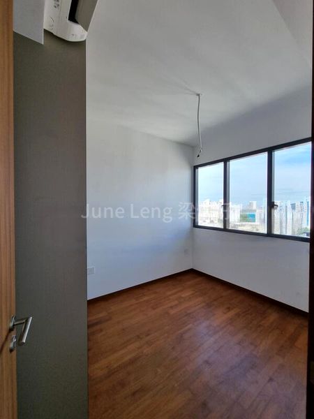 1 Bed Apartment (Condo) for Sale in  Stirling Residences - Image 5