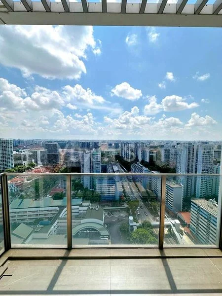 1 Bed Condo for Sale in  Eight Riversuites - Image 1