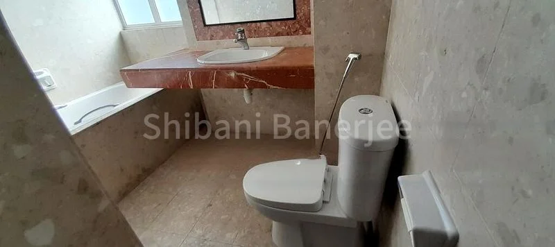 Common Room (Condo) for Rent in  Balmoral Gate - Image 5