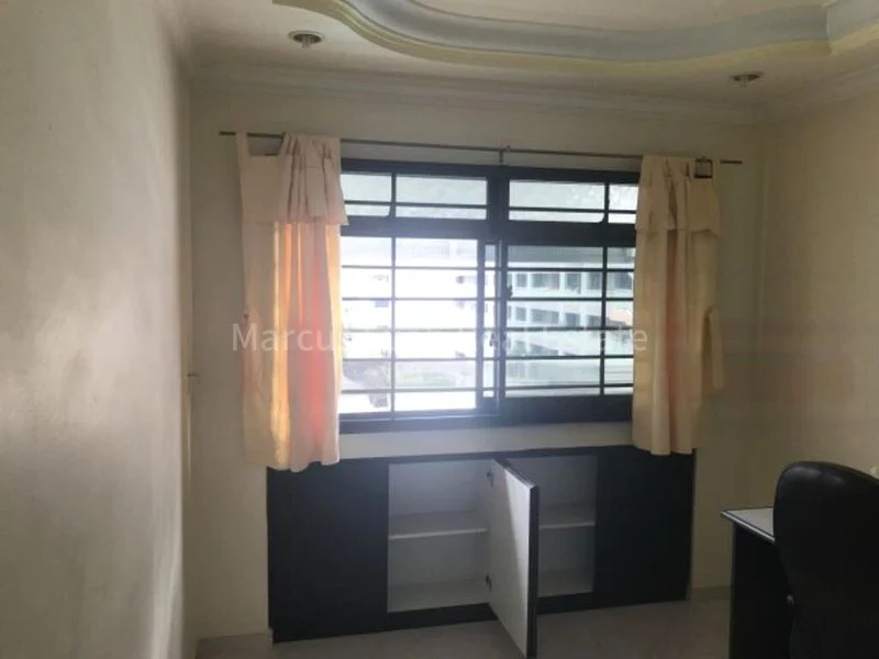 5 Room (5I) HDB for Rent in  526 Jelapang Road - Image 5