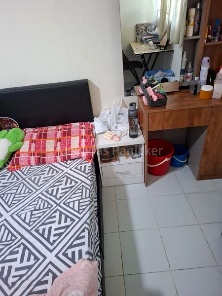 Common Room (HDB) for Rent in  314 Woodlands Street 31 - Image 4