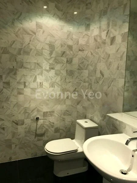 3 Bed Condo for Rent in  The Colonnade - Image 3