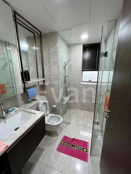 5 Bed Condo for Rent in  Shunfu Road - Image 4