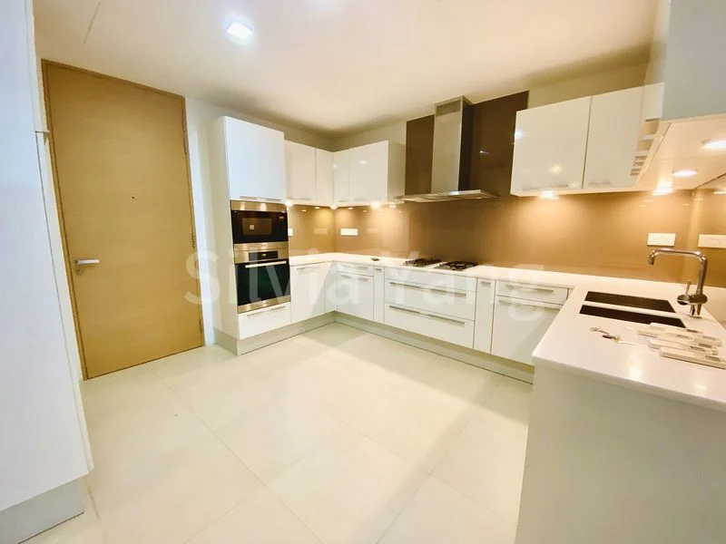 4+1 Bed Condo for Rent in  Urban Suites - Image 10