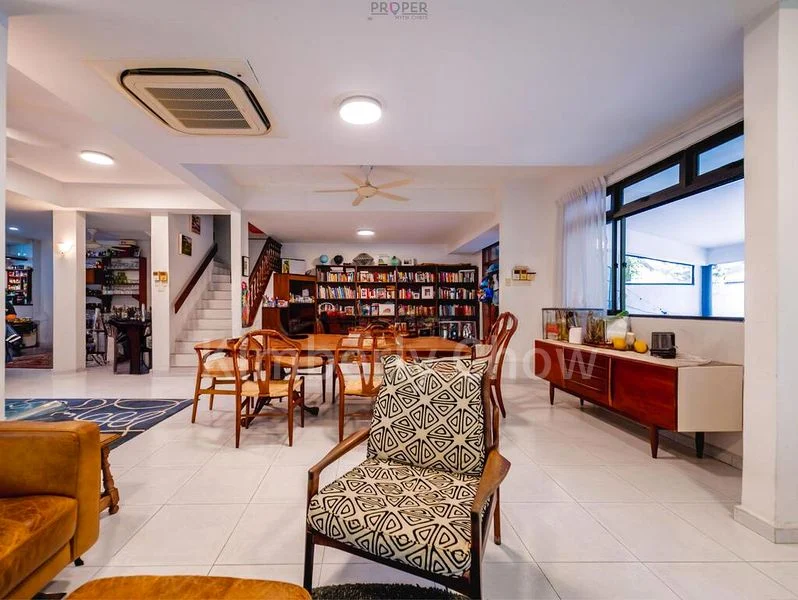 4 Bed Corner Terrace (Landed) for Sale in  Capitol Park - Image 3