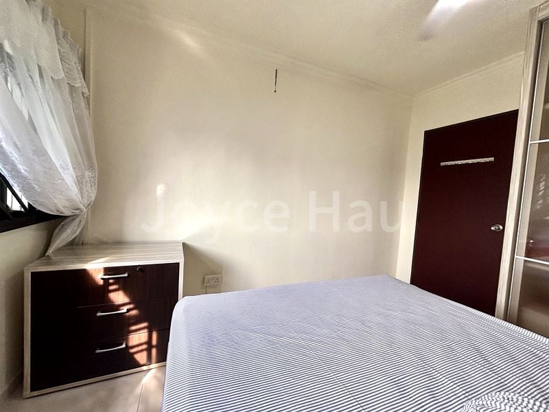 Common Room (HDB) for Rent in  58 Geylang Bahru - Image 4